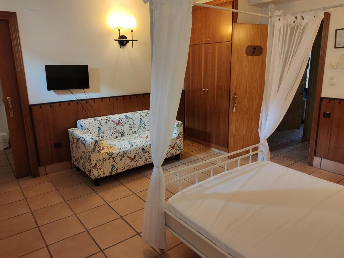 Hostal Tastavins Peñarroya de Tastavins エクステリア 写真